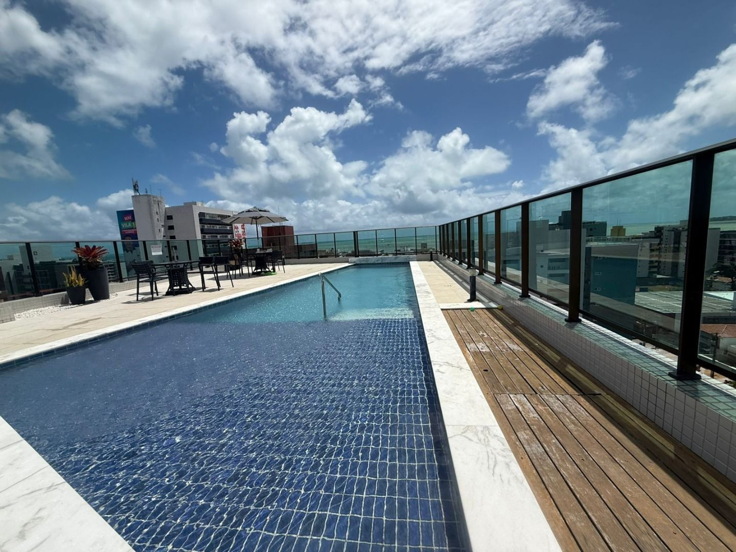 Apartamento com 02 dormitórios à venda por R$ 920.000 - Cabo B...