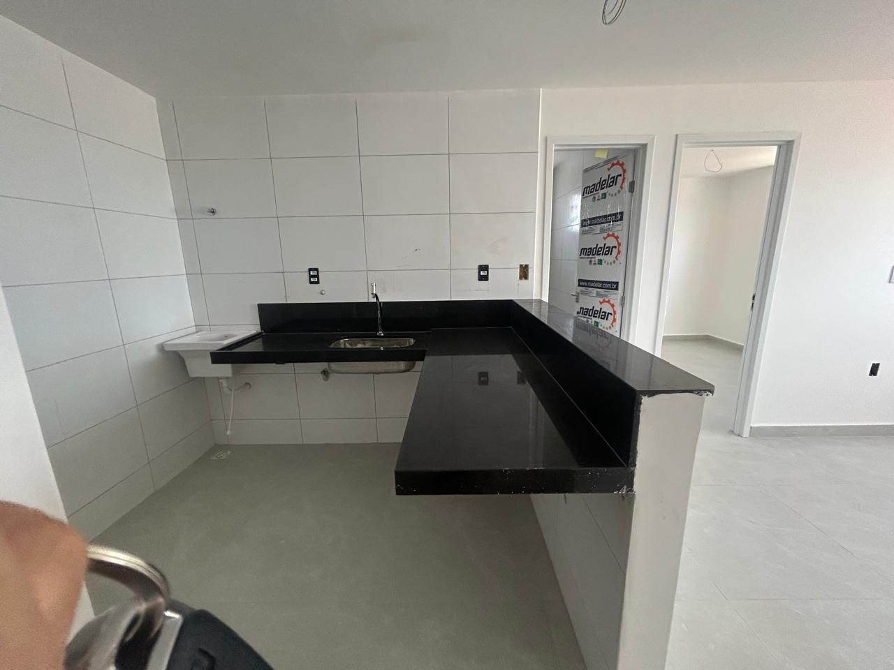 Apartamento com 01 dormitório à venda por R$ 350.000 - Bessa, ...