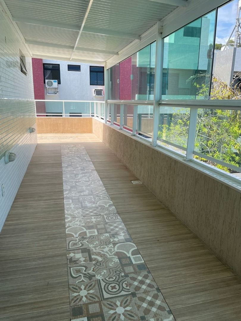 Flat com 01 dormitório à venda, 78m² por R$ 380.000 - Cabo Bra...