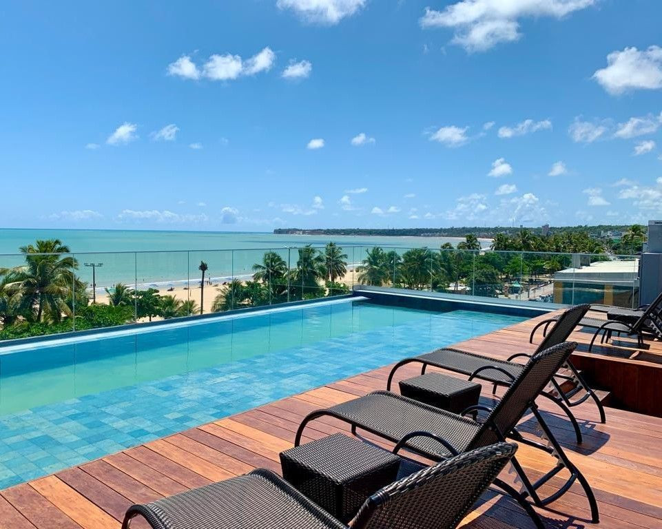 Flat com 01 dormitório à venda, 23m² por R$ 649.900 - Cabo Bra...