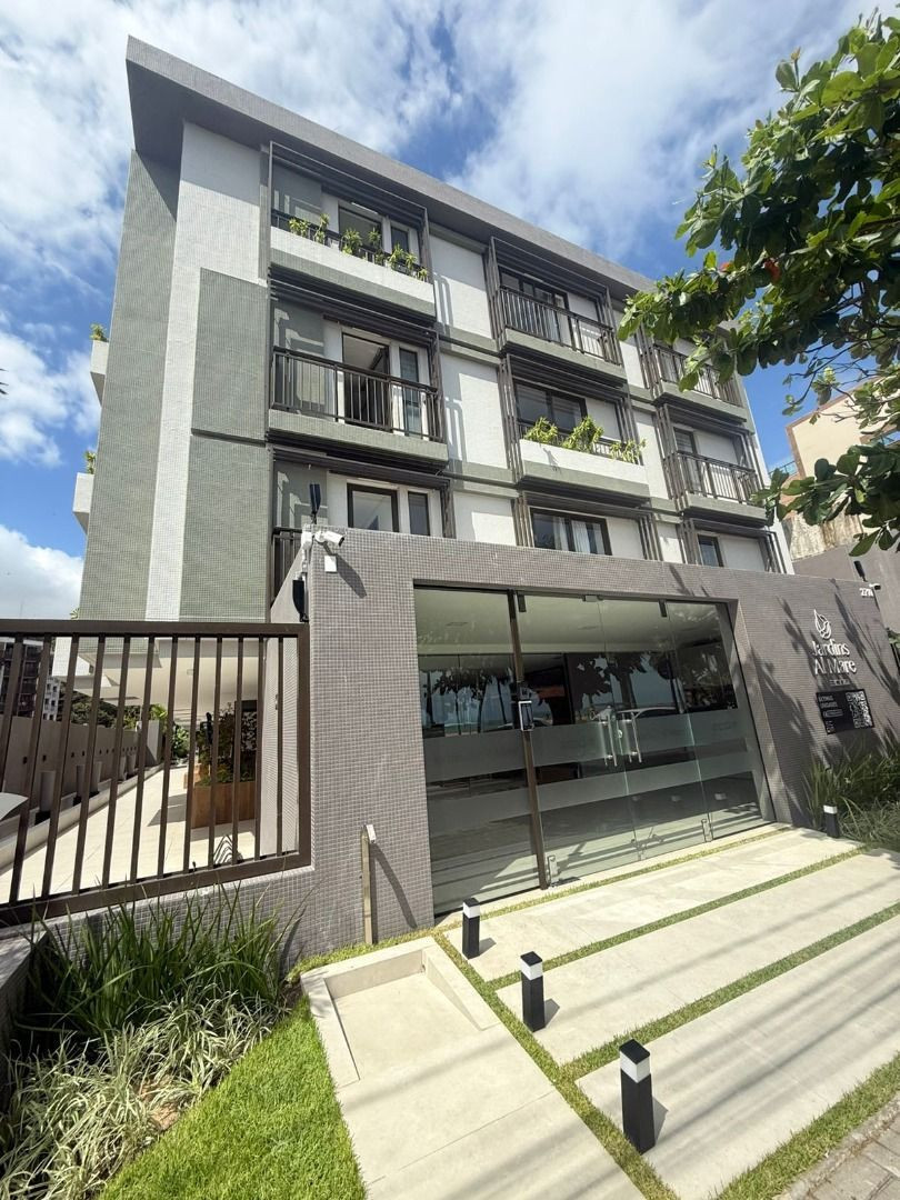 Apartamento com 02 dormitórios à venda por R$ 1.800.000 - Cabo...