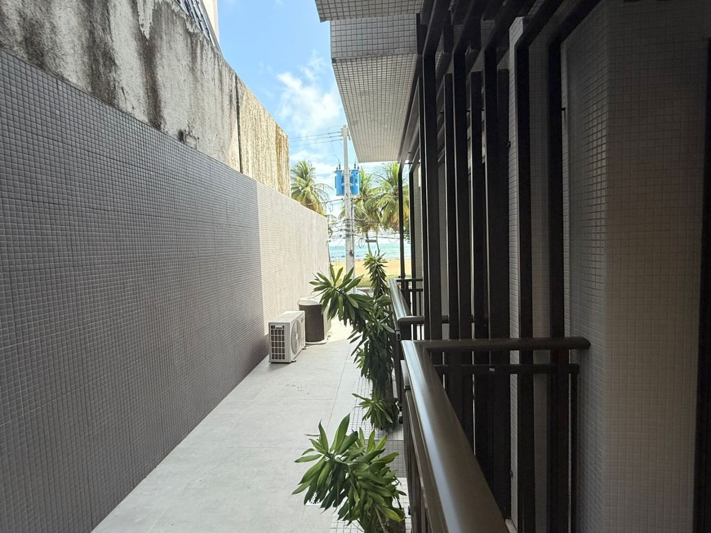 Apartamento com 02 dormitórios à venda por R$ 1.800.000 - Cabo...