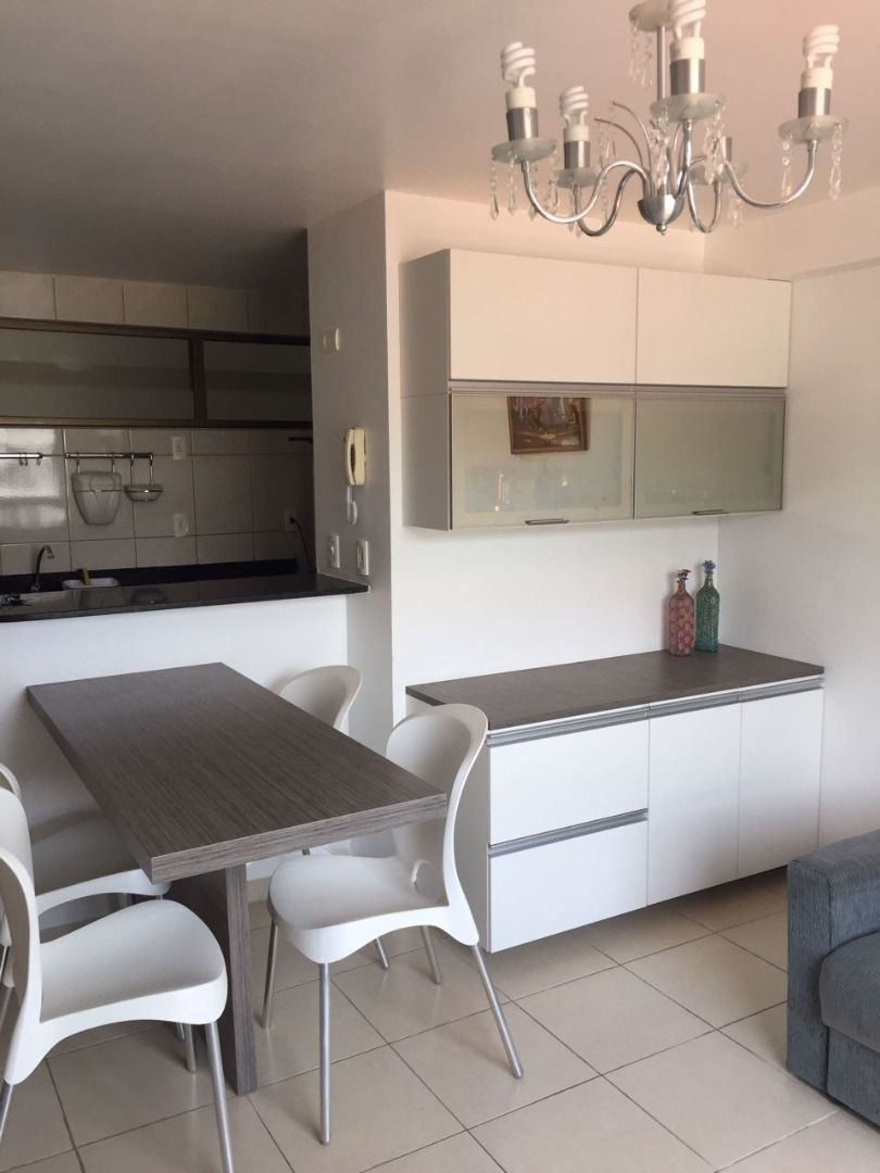 Apartamento com 01 dormitório à venda por R$ 620.000 - Cabo Br...