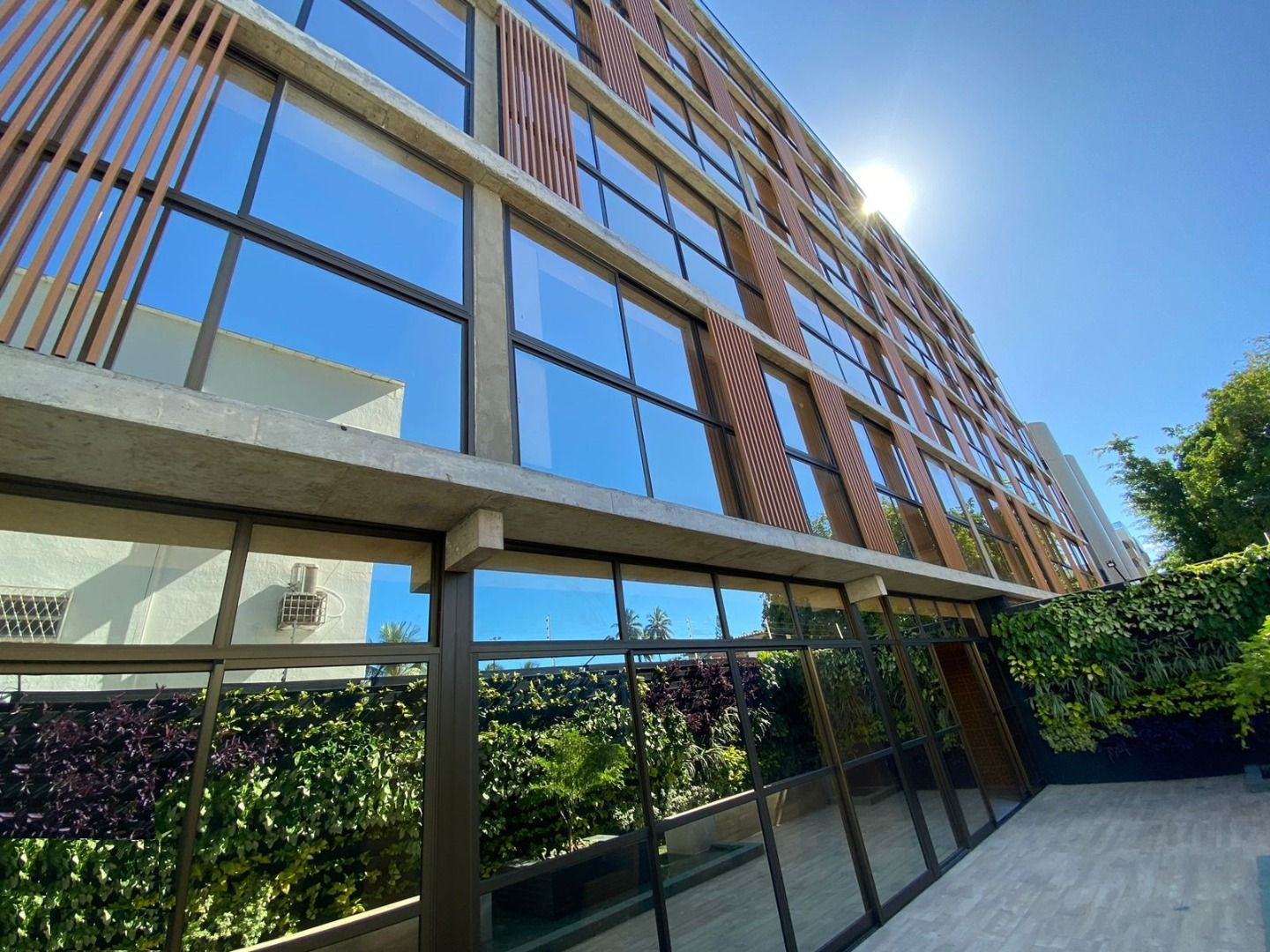 Apartamento com 01 dormitório à venda por R$ 759.150 - Cabo Br...