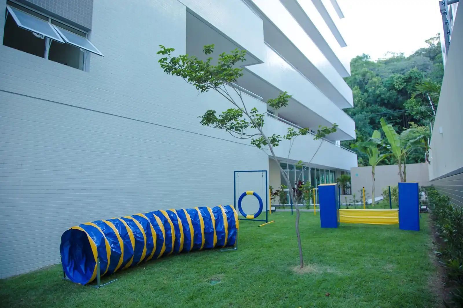 Apartamento com 02 dormitórios à venda por R$ 1.100.000 - Cabo...