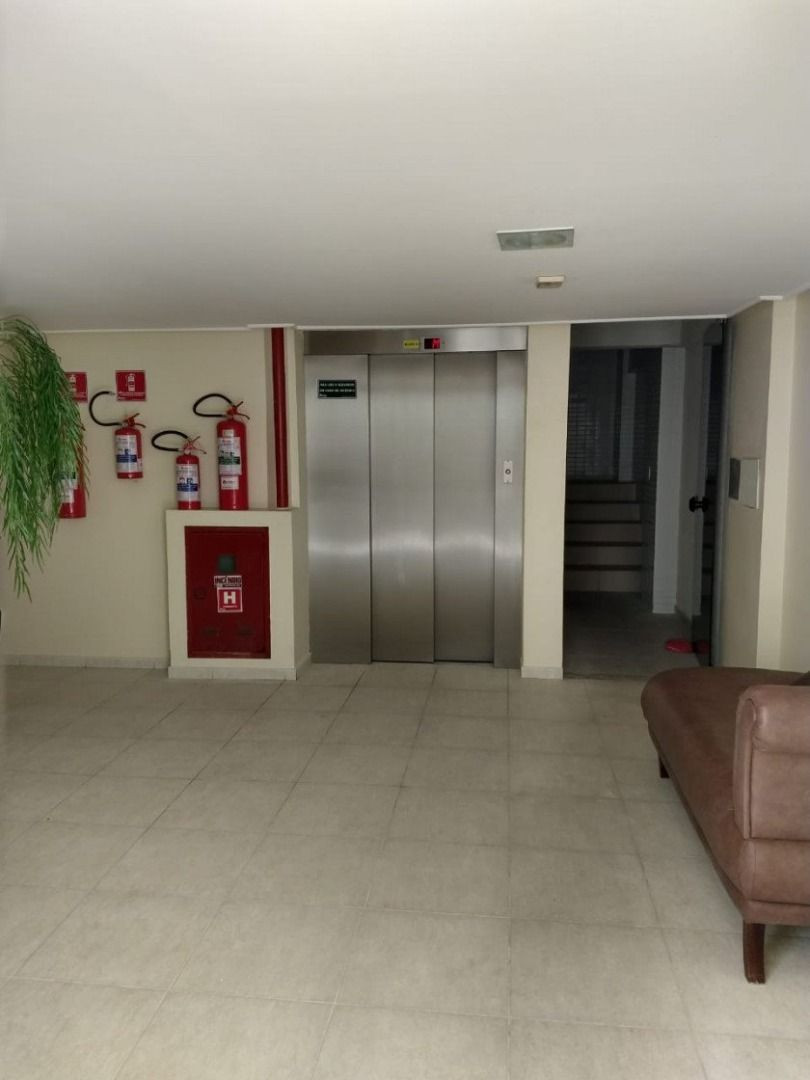 Apartamento com 04 dormitórios à venda por R$ 2.300.000 - Cabo...