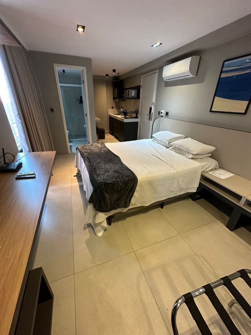 Flat com 01 dormitório à venda, 24m² por R$ 600.000 - Cabo Bra...