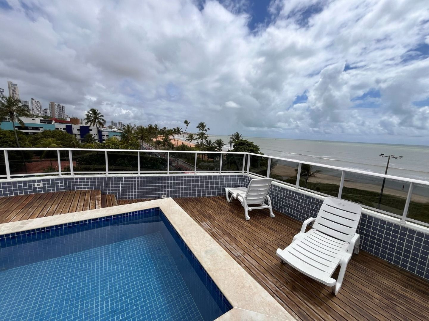 Apartamento com 01 dormitório à venda por R$ 790.000 - Cabo Br...