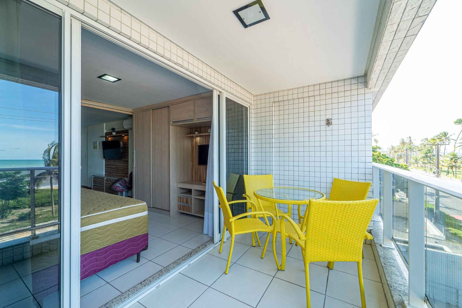 Apartamento com 01 dormitório à venda por R$ 790.000 - Cabo Br...