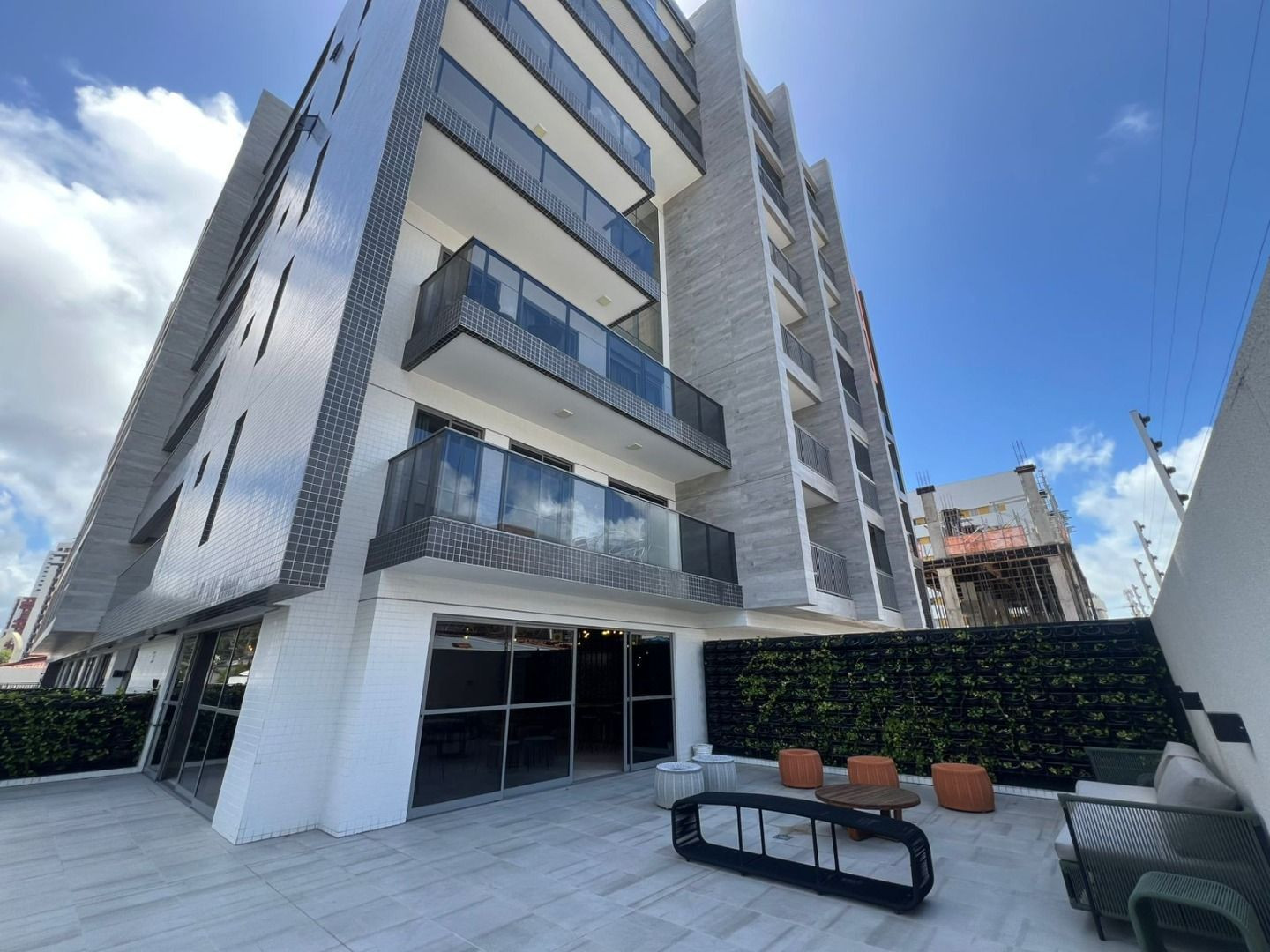 Apartamento com 02 dormitórios à venda por R$ 700.000 - Jardim...