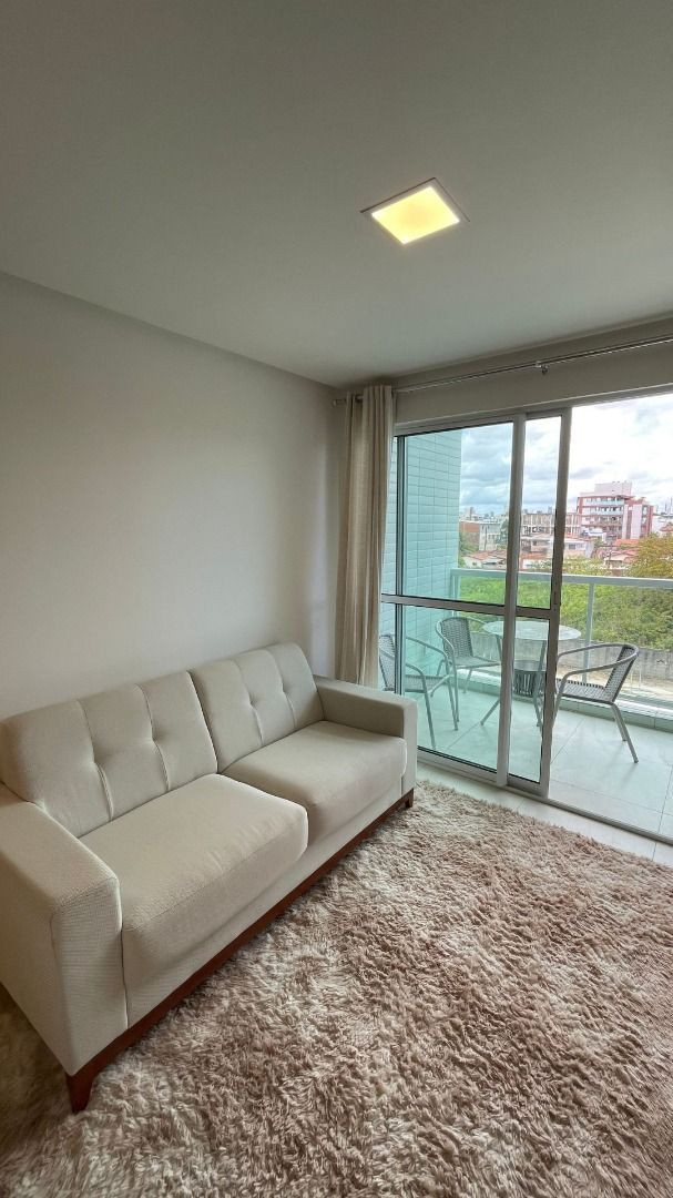 Apartamento com 02 dormitórios à venda por R$ 415.400 - Altipl...