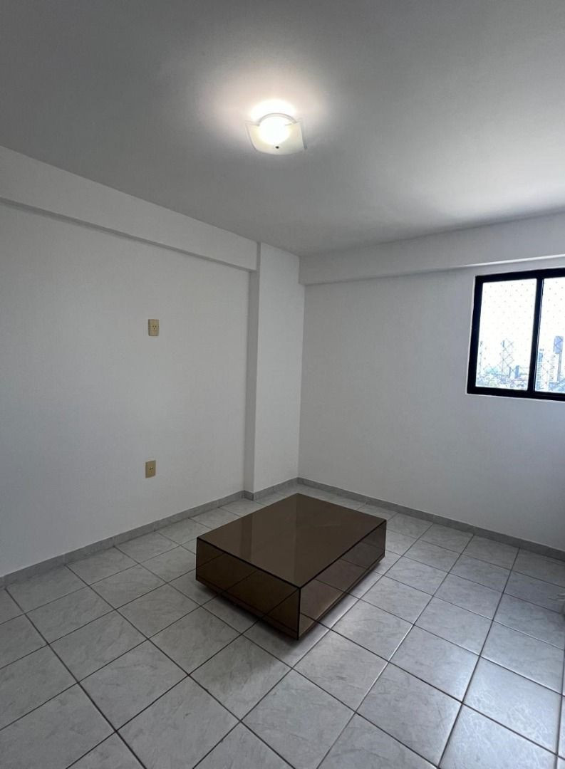 Apartamento com 03 dormitórios à venda por R$ 650.000 - Tambau...