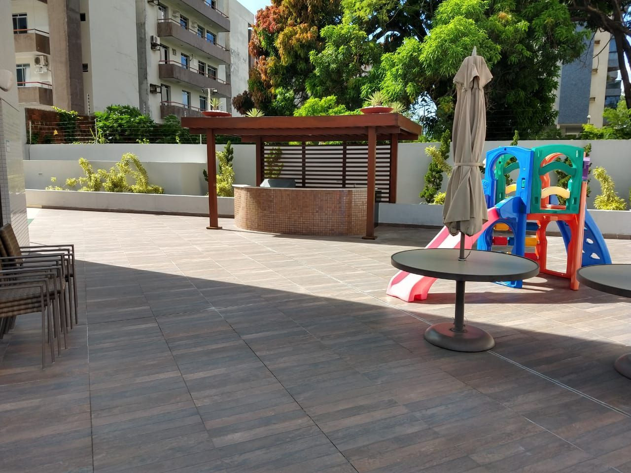 Apartamento com 04 dormitórios à venda por R$ 1.660.000 - Jard...