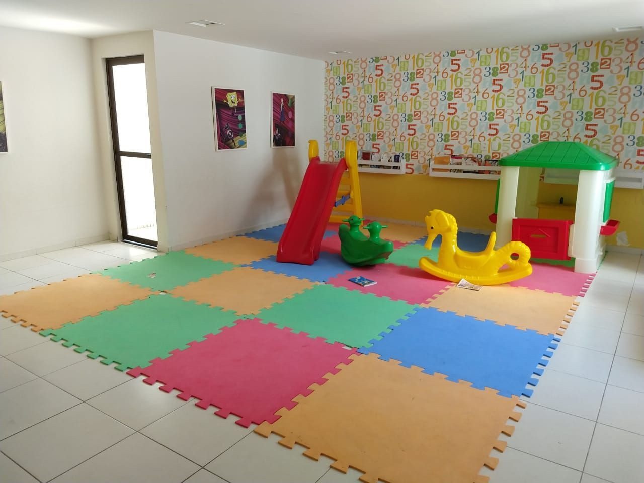 Apartamento com 04 dormitórios à venda por R$ 1.660.000 - Jard...