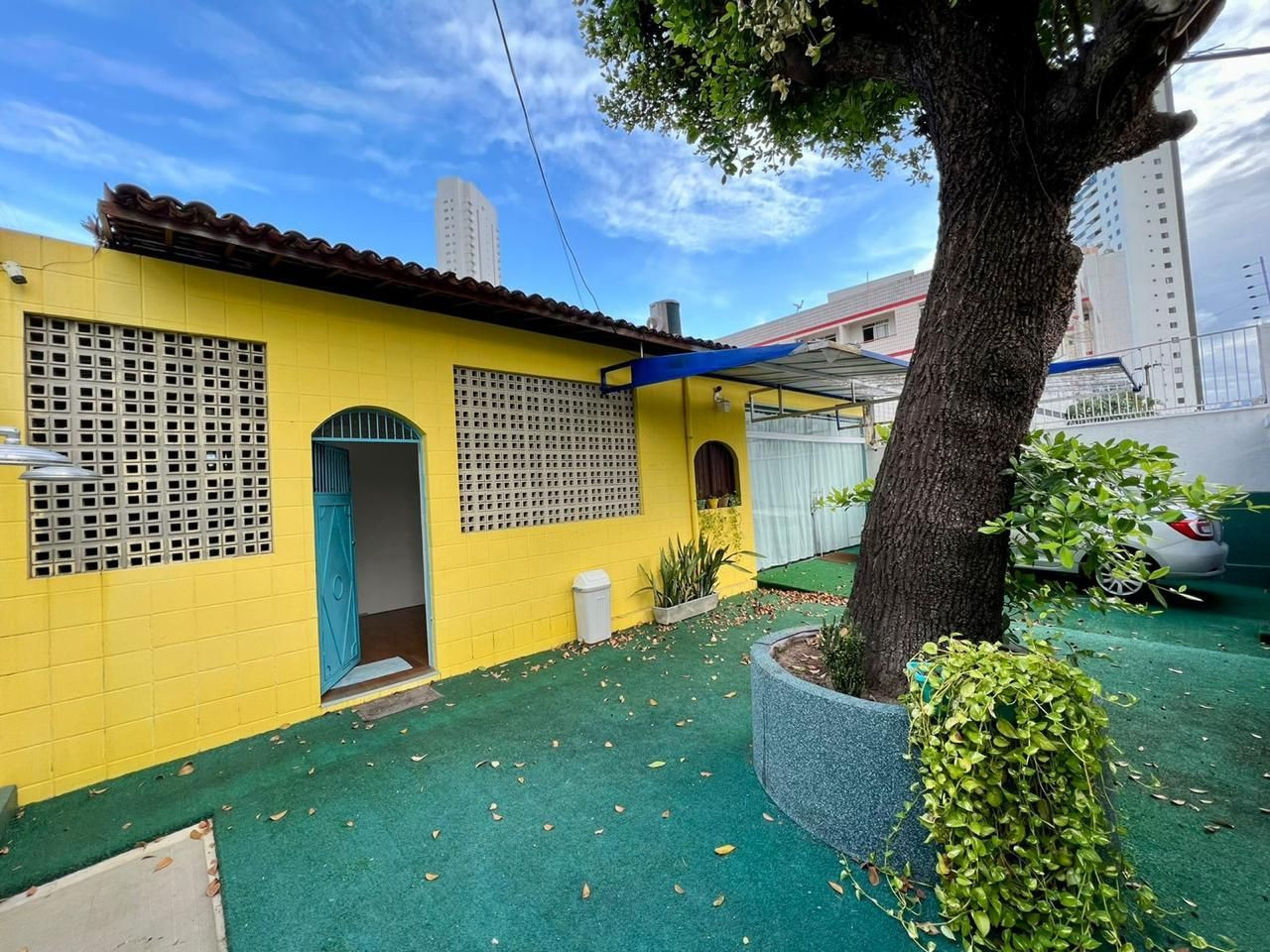 Apartamento com 03 dormitórios à venda, 189m² por R$ 850.000 -...