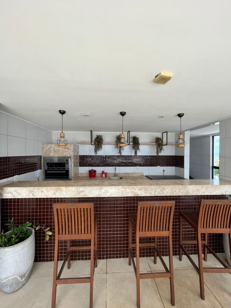 Apartamento com 01 dormitório à venda por R$ 320.000 - Aeroclu...