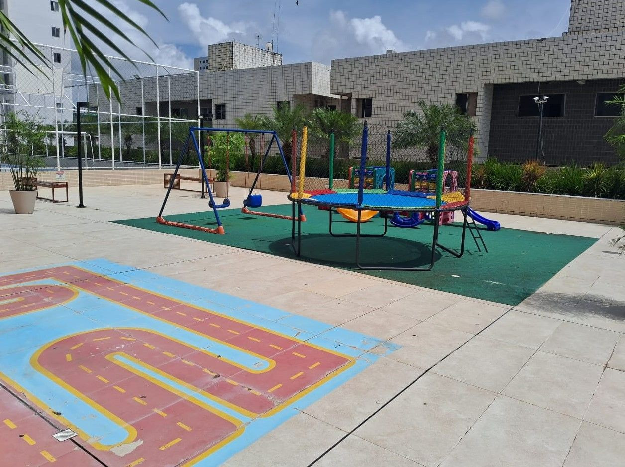 Apartamento com 02 dormitórios à venda por R$ 690.000 - Aerocl...