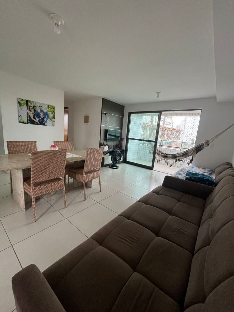 Apartamento com 02 dormitórios à venda por R$ 430.000 - Aerocl...