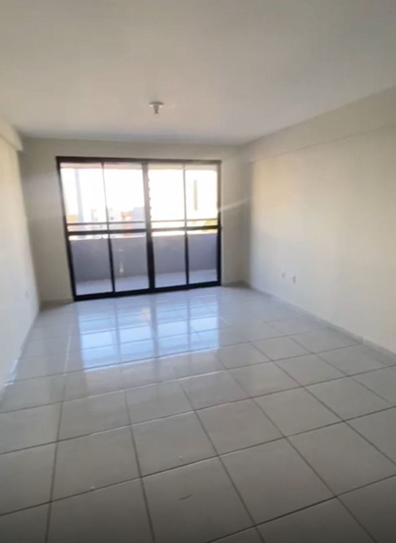 Apartamento com 03 dormitórios à venda por R$ 770.000 - Aerocl...