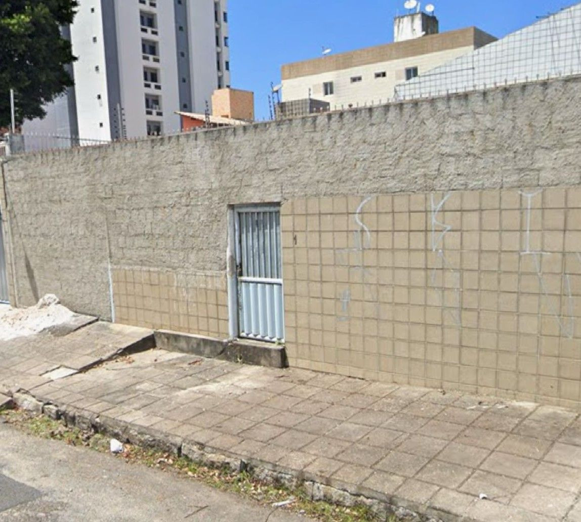 Casa com 03 dormitórios à venda, 390m² por R$ 700.000 - Aeroclube, JP/PB