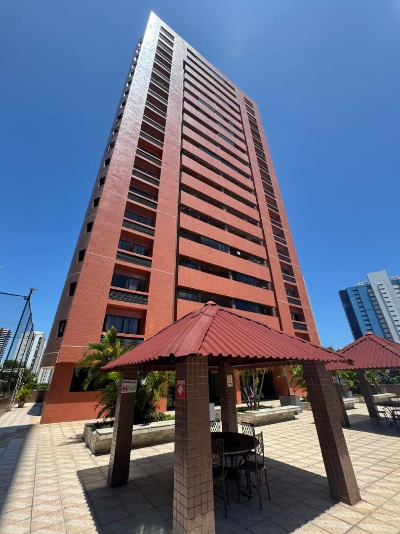 Apartamento com 04 dormitórios à venda por R$ 1.000.000 - Mira...