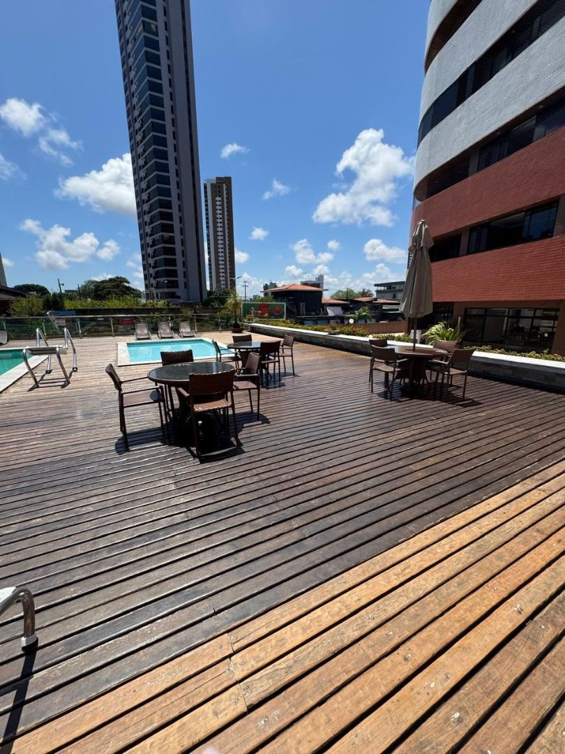 Apartamento com 04 dormitórios à venda por R$ 1.000.000 - Mira...