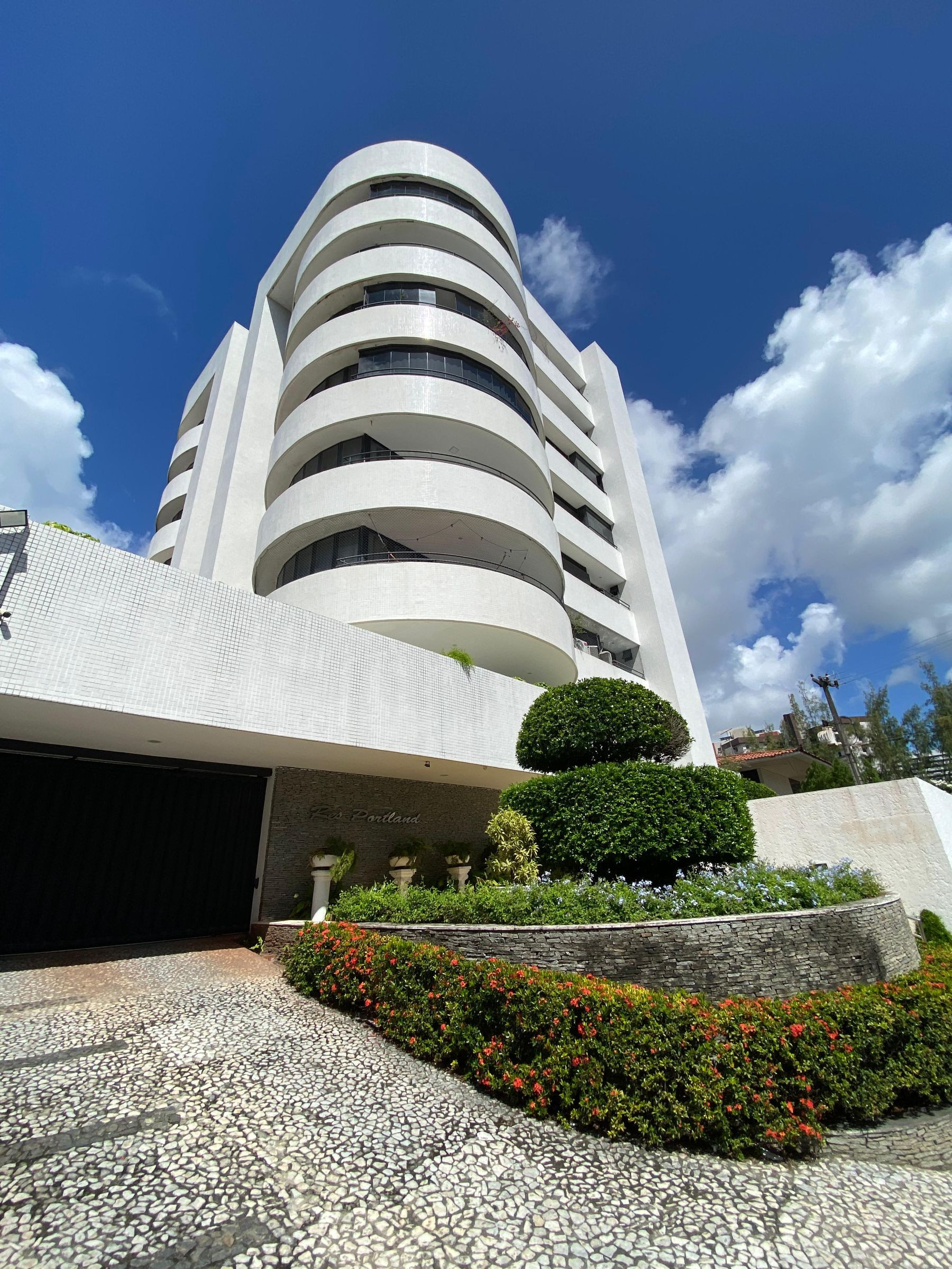 Apartamento com 03 dormitórios à venda por R$ 950.000 - Jardim...