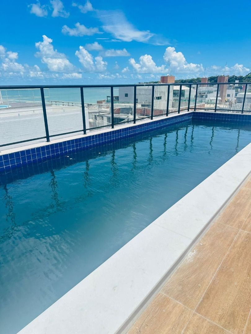 Apartamento com 01 dormitório à venda por R$ 599.000 - Cabo Br...