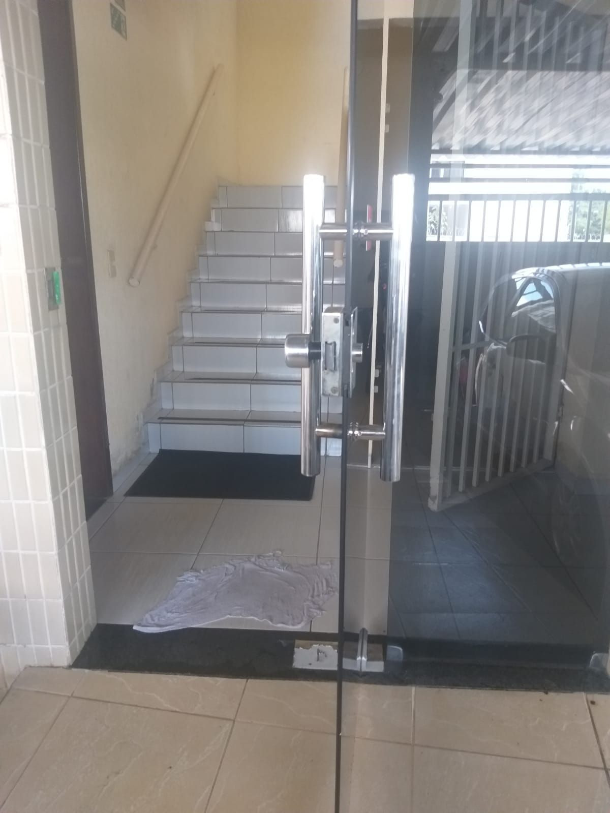 Apartamento com 02 dormitórios à venda por R$ 280.000 - Portal...