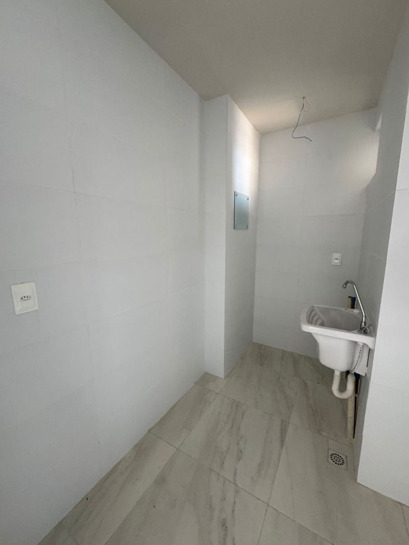 Apartamento com 1 quarto, 42 m², à venda por R$ 360.000 - Inte...