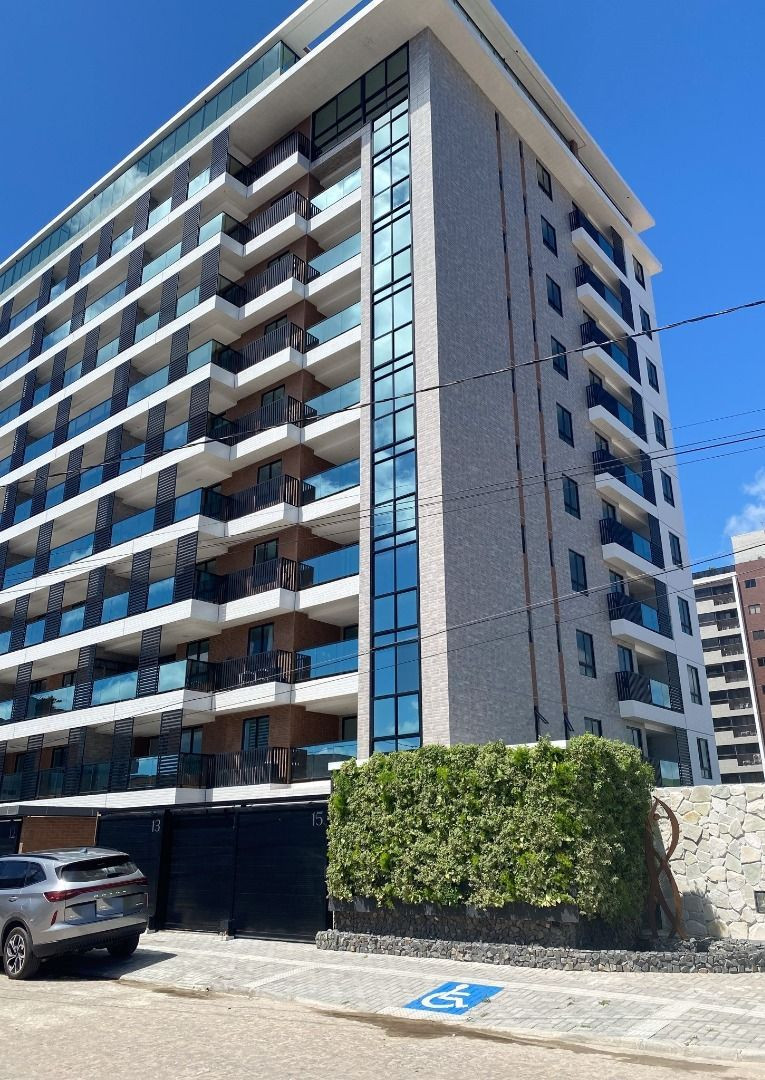 Apartamento com 2 dormitórios à venda, 66 m² por R$ 604.023,65...