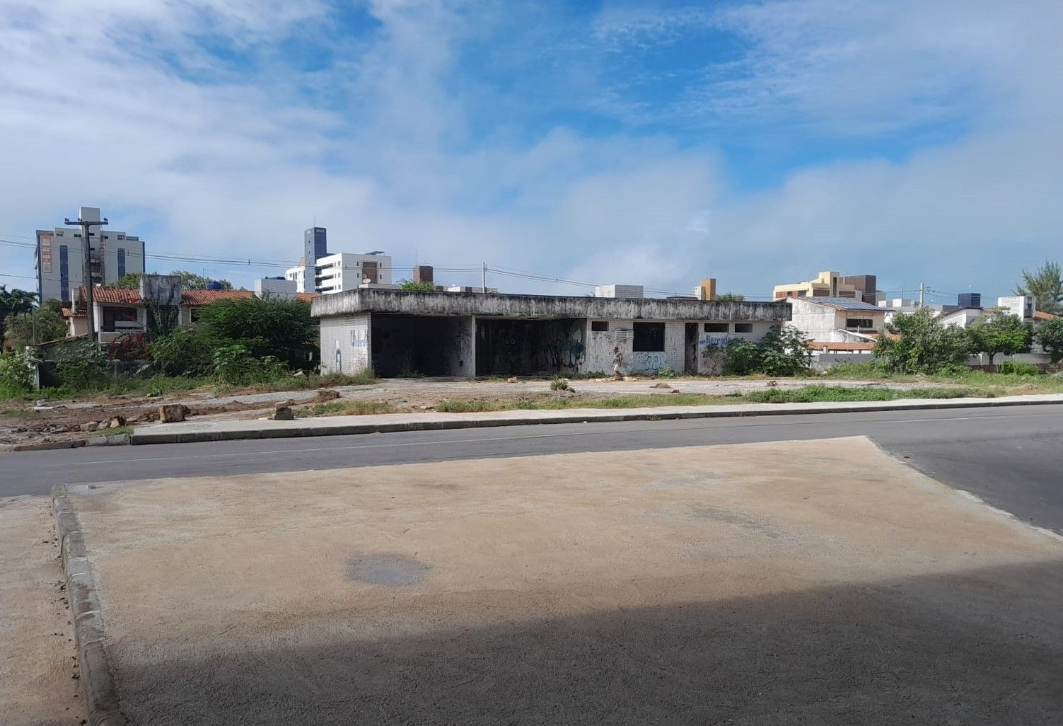 Terreno à venda, 1558 m² por R$ 4.500.000,00 - Camboinha - Cab...