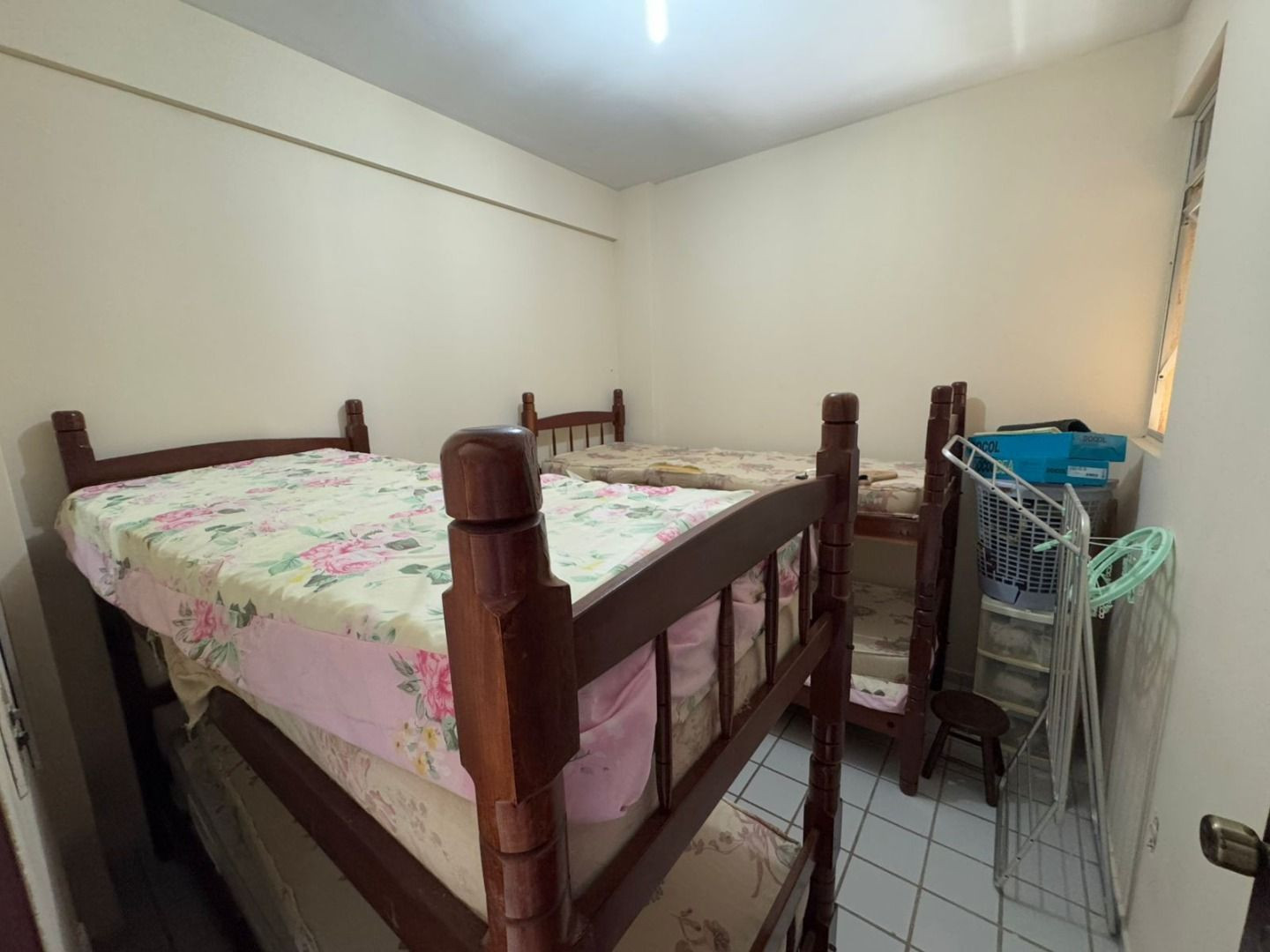 Apartamento com 3 dormitórios à venda, 100 m² por R$ 370.000,0...