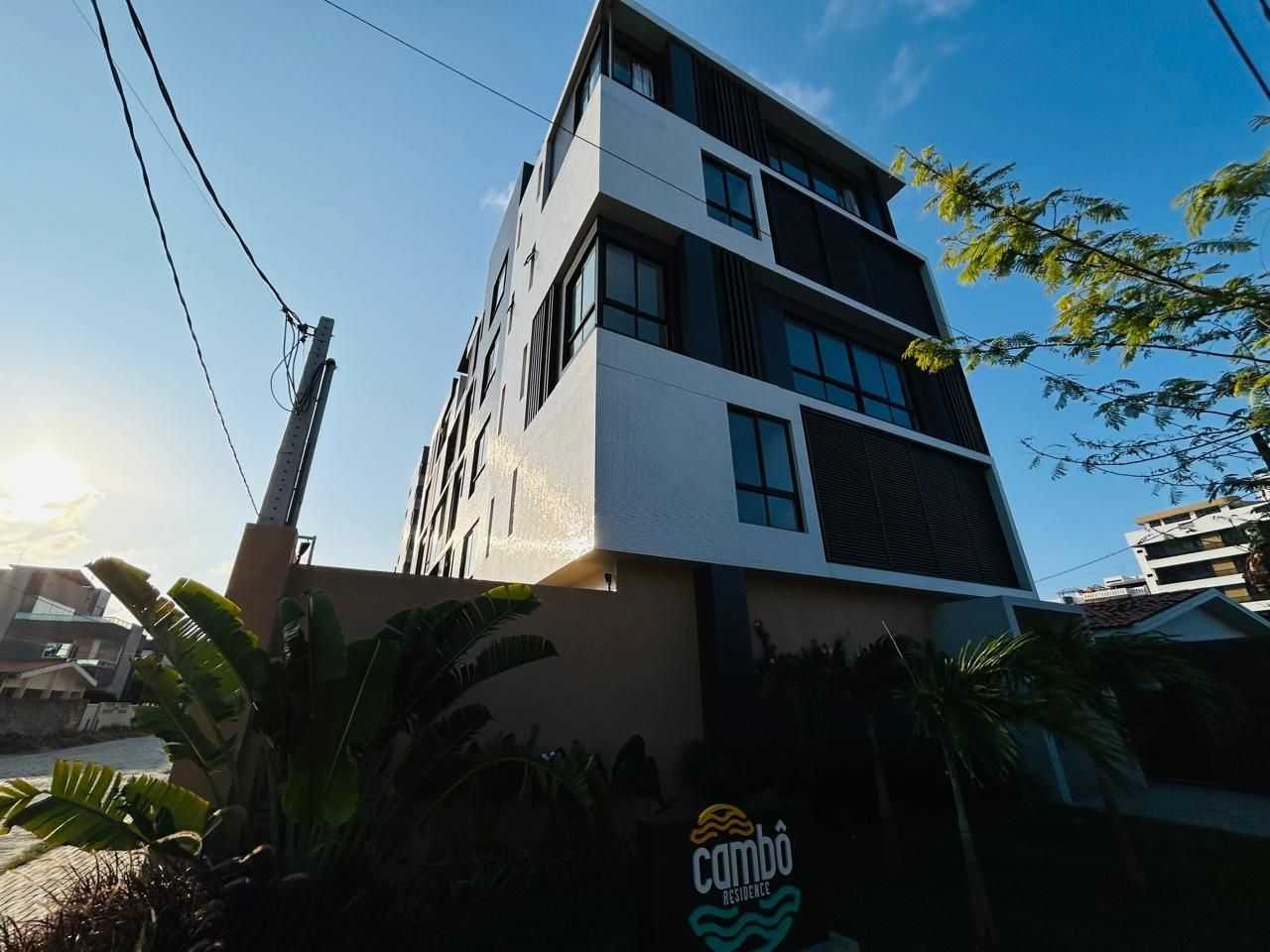 Apartamento com 3 dormitórios à venda, 108 m² por R$ 1.350.000...