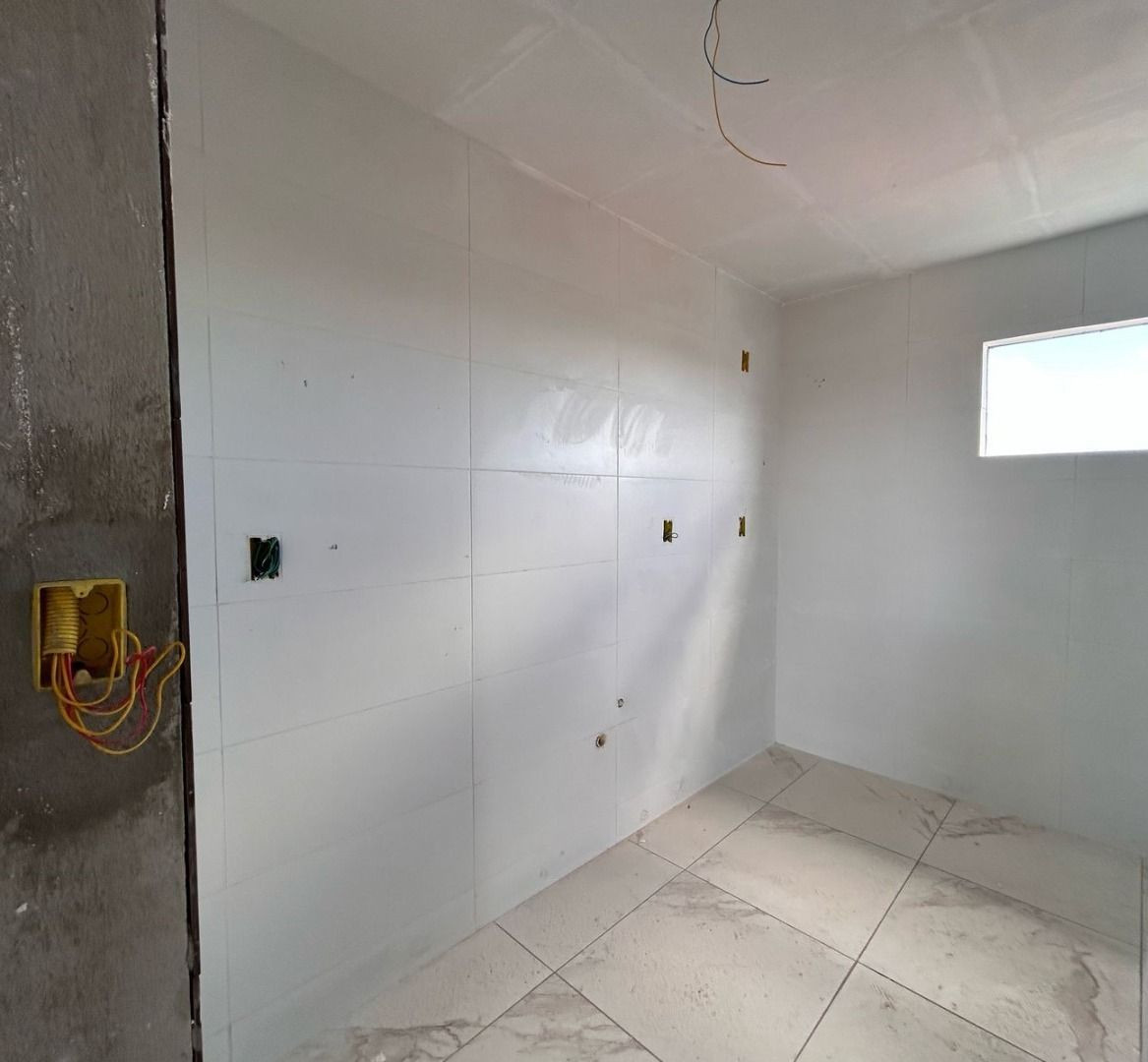 Apartamento com 2 dormitórios à venda, 50 m² por R$ 230.000,00...