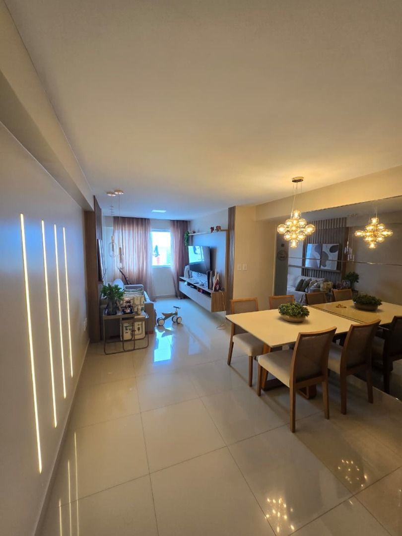 Apartamento com 2 dormitórios à venda, 62 m² por R$ 610.000,00...