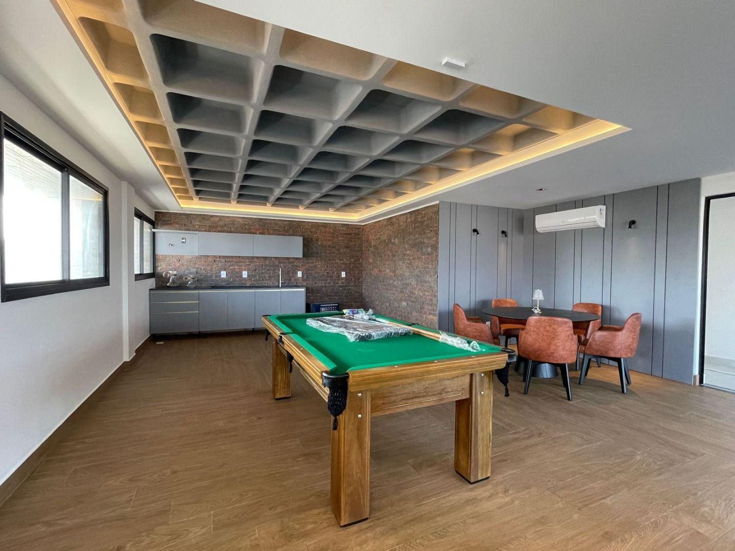 Apartamento com 3 dormitórios à venda, 76 m² por R$ 820.000,00...