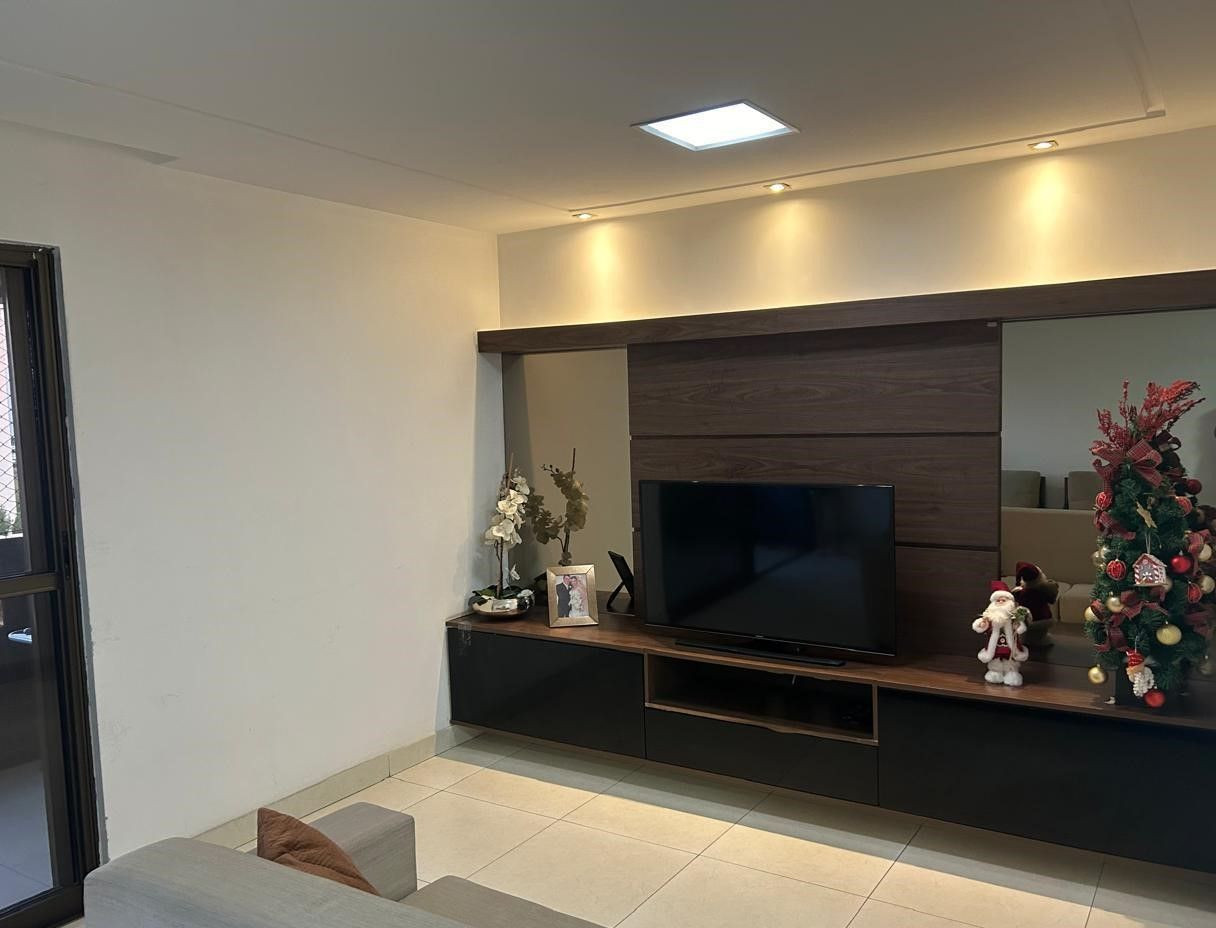 Apartamento com 4 dormitórios à venda, 152 m² por R$ 1.050.000...