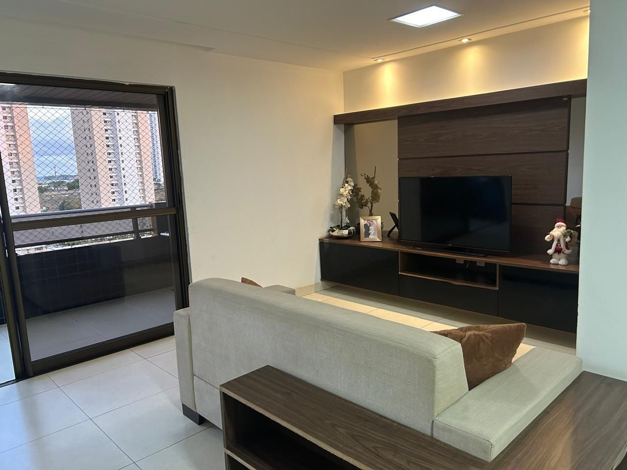 Apartamento com 4 dormitórios à venda, 152 m² por R$ 1.050.000...