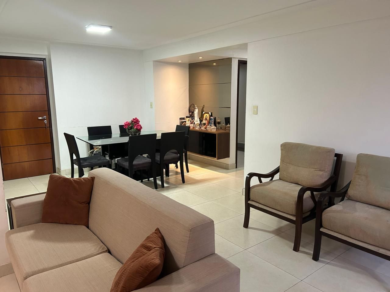 Apartamento com 4 dormitórios à venda, 152 m² por R$ 1.050.000...