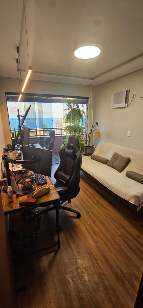 Apartamento com 3 dormitórios à venda, 96 m² por R$ 650.000,00...