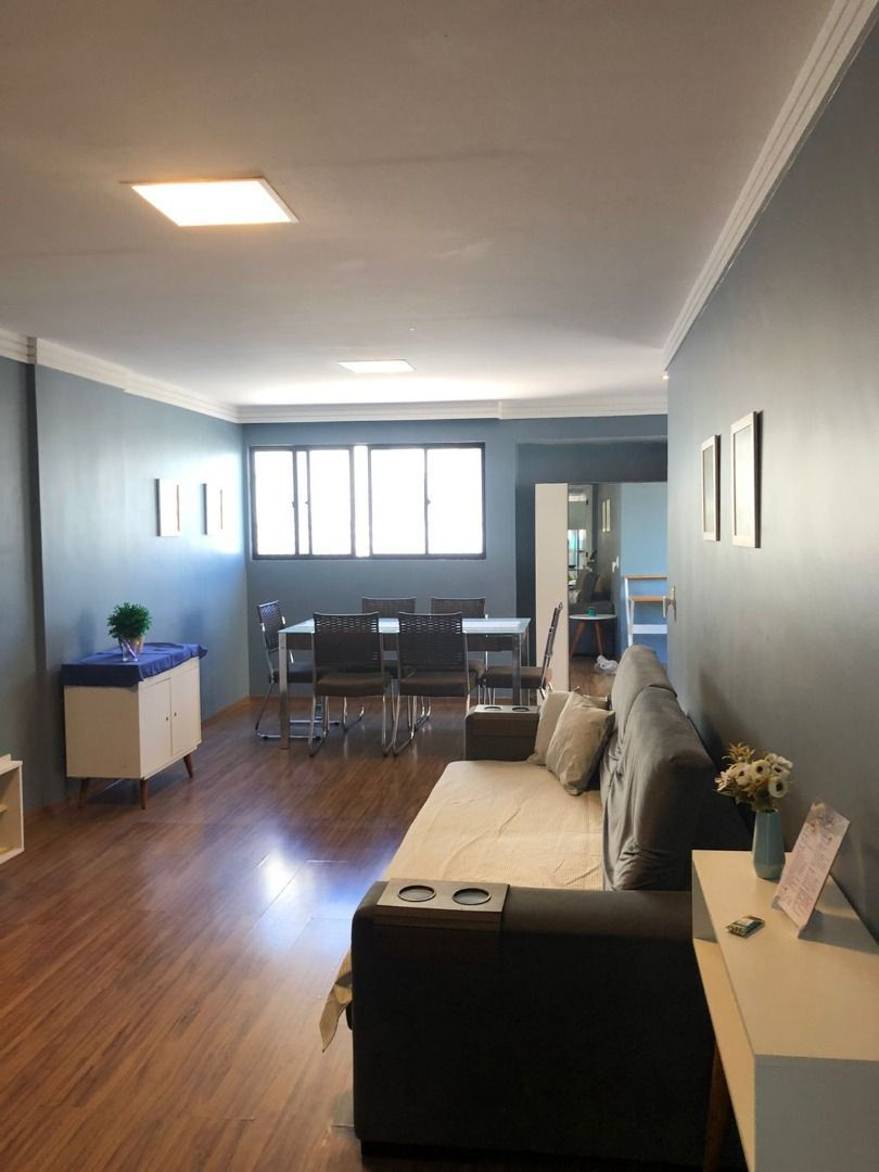 Apartamento com 3 dormitórios à venda, 110 m² por R$ 620.000,0...