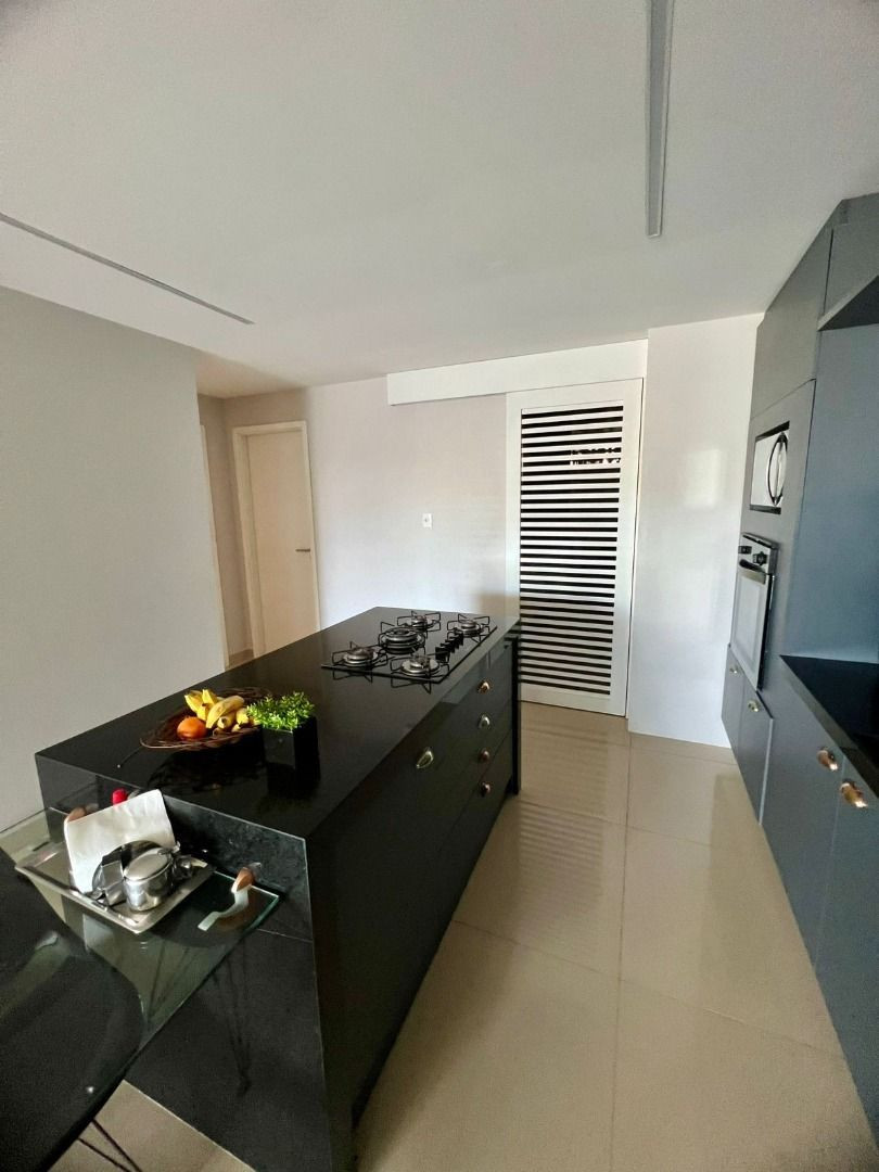 Apartamento com 3 dormitórios à venda, 137 m² por R$ 1.290.000...