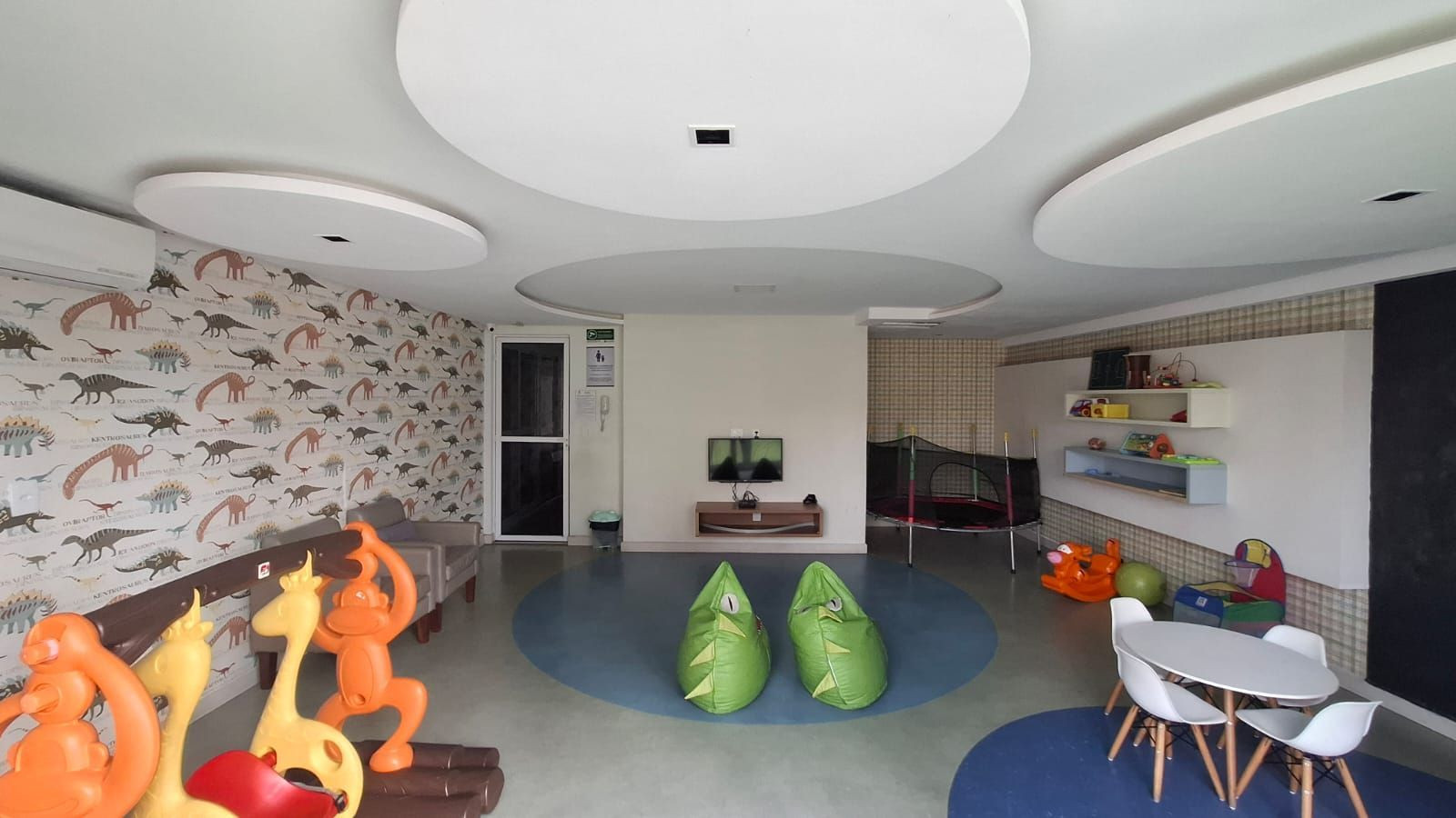 Apartamento com 3 dormitórios à venda, 125 m² por R$ 1.450.000...