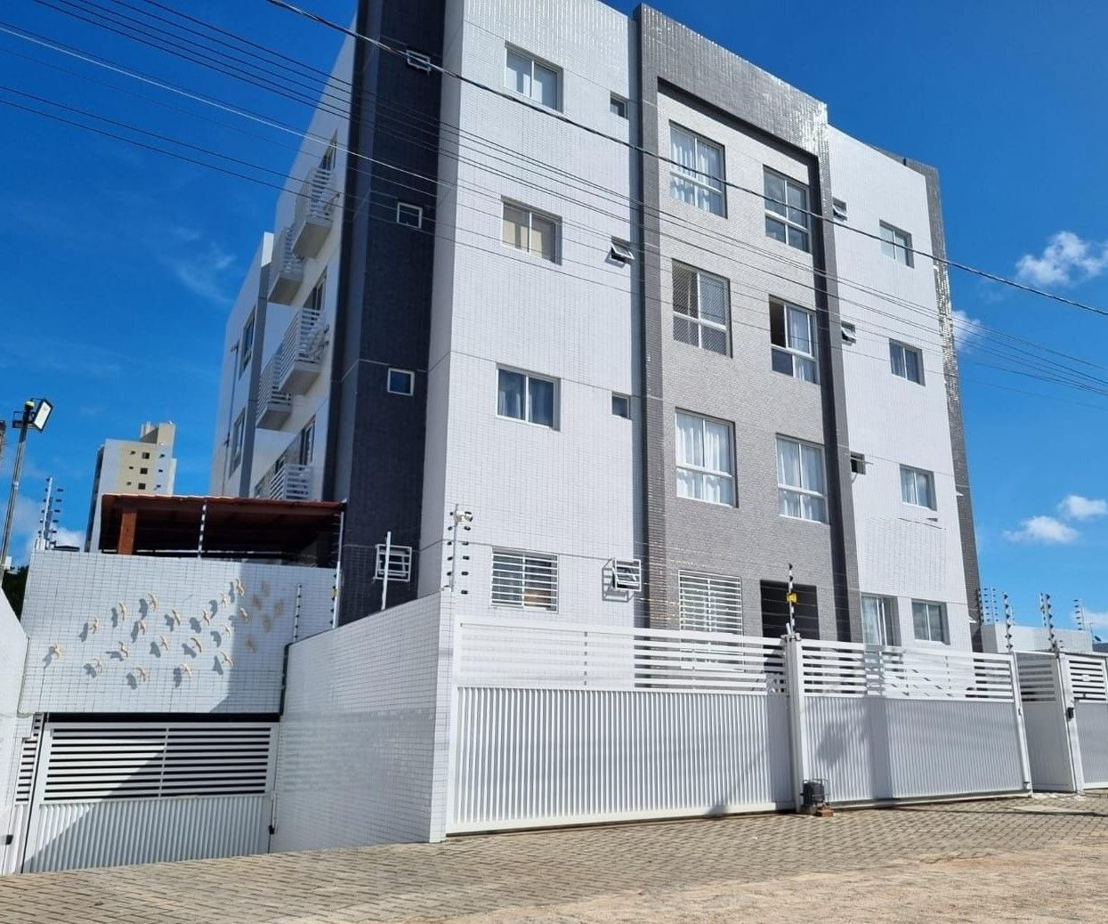 Apartamento com 2 dormitórios à venda, 47 m² por R$ 347.000 - ...