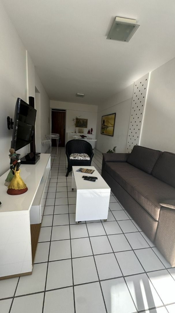 Apartamento a venda em/ Miramar
