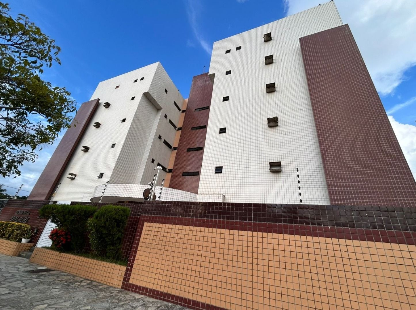 Apartamento com 3 dormitórios à venda, 127 m² por R$ 610.000 -...