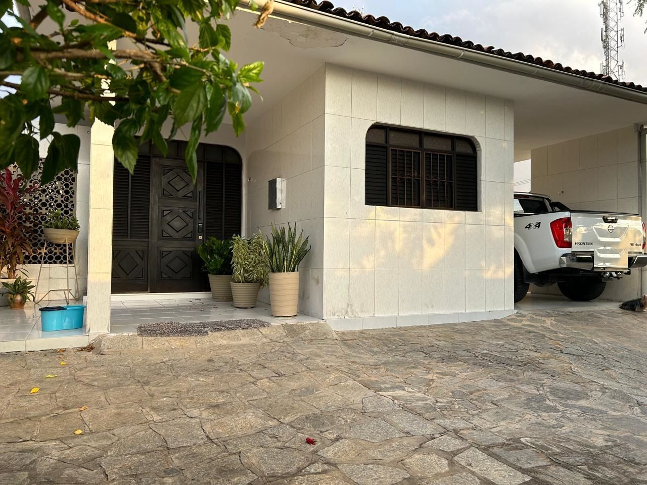 Casa com 3 dormitórios à venda, 144 m² por R$ 690.000,00 - Tre...