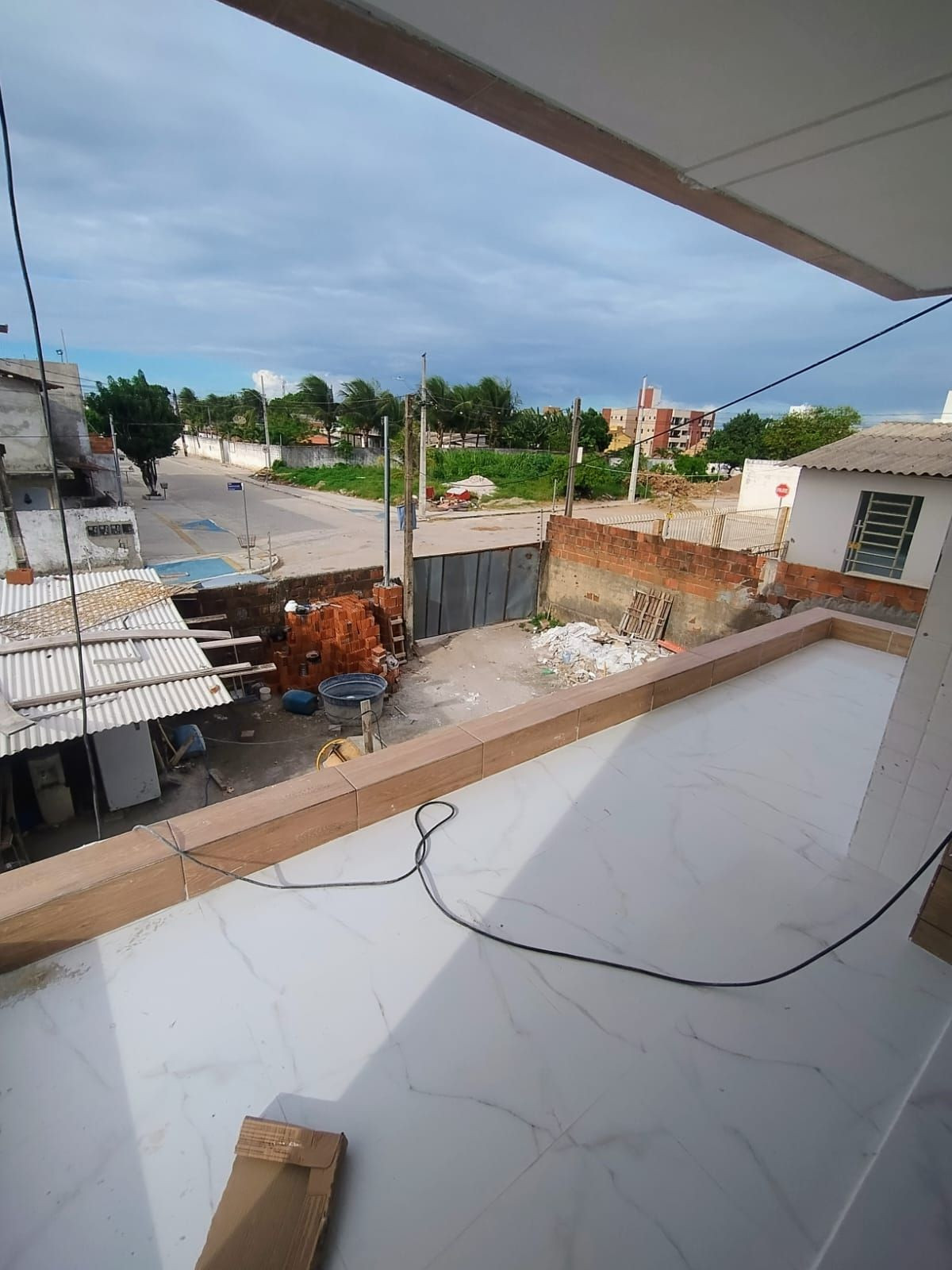 Apartamento com 3 dormitórios à venda, 70 m² por R$ 280.000 - ...