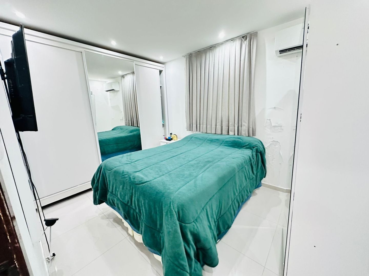 Casa com 3 dormitórios à venda, 175 m² por R$ 1.080.000,00 - P...